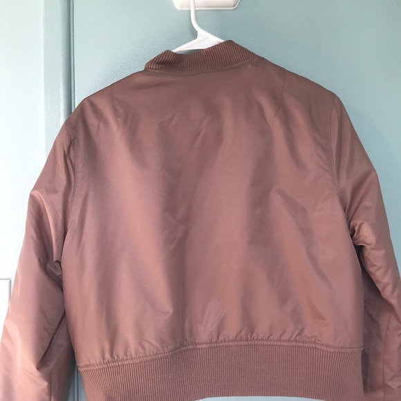 Beautiful bomber jacket - Picture 3 of 3